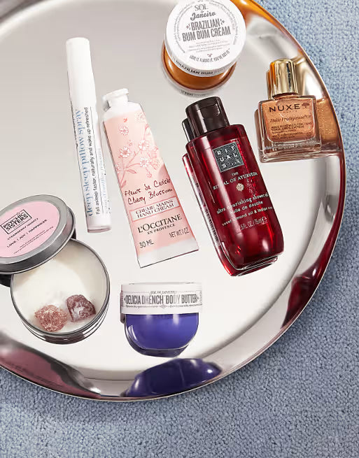 Calendario de Adviento ASOS Rostro + Cuerpo 2025